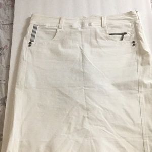 MDC white   Sport skirt